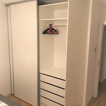 Manuela 13 Apartment *