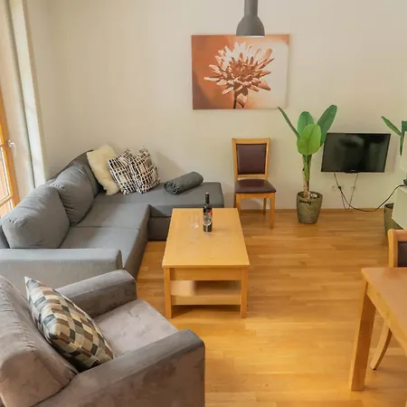 Apartament Manuela 13 By Smr - Inc And Near Gondola